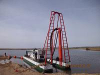 A potência do motor principal do modelo de 10 polegadas de dragadora de sucção a jato é 380kw