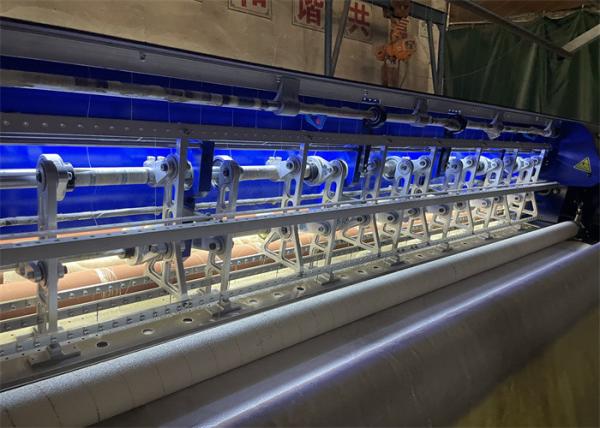 Canela estofando industrial da máquina da multi agulha do colchão não automatizada