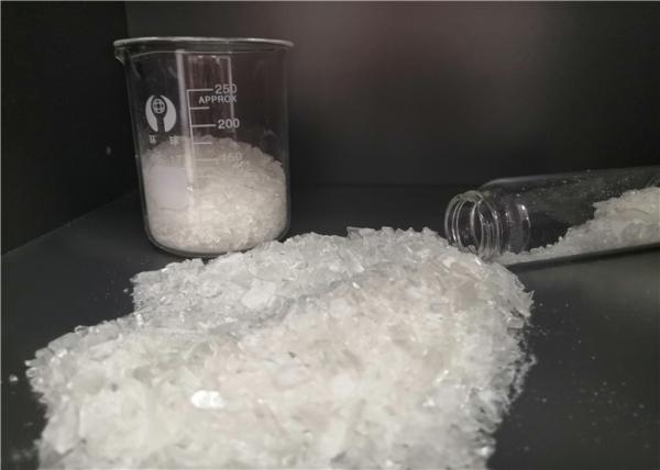 Material da resina do poliéster da resistência solvente