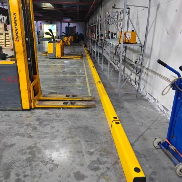 Ground Protection Barrier Flexible Safety Barrier Polymer Plastic Flexible Guardrail