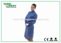 Camisas de isolamento descartáveis com pulso de malha com excelente filtragem SMS certificada CE MDR