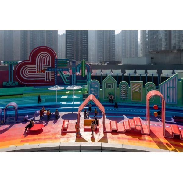 Rainbow-Themed Interactive Stainless Steel Sculpture - Customized Urban Art Installation for Public Spaces
