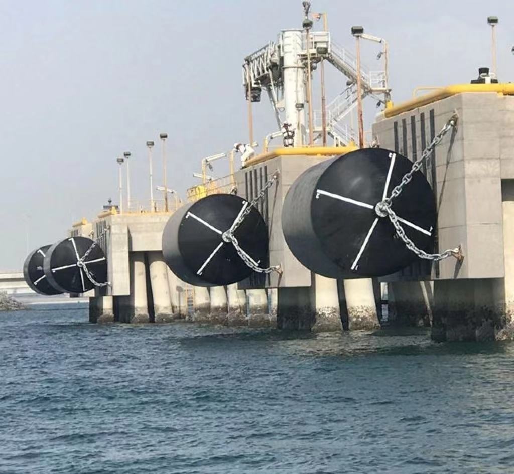 Commercial Marine Mooring Buoy System Heavy Duty Polyurethane/EVA Foam Filled Cylindrical Fender Corrosion Resistance for Docks