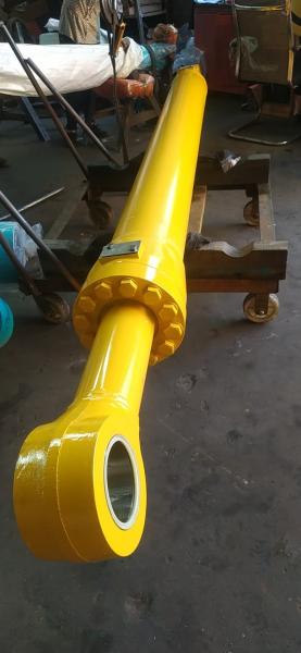 707-E1-01870  pc2000-8 bucket hydraulic cylinder loading shovel type