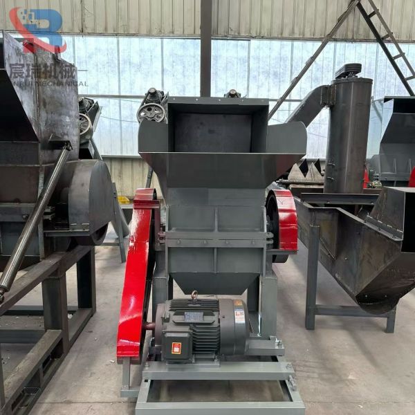 Low Noise Small Plastic Crushing Shredder Machines Popular Model for Sale