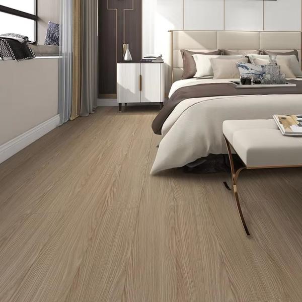 1.5mm Thick Wood Design PVC Vinyl Flooring with Click Installation for Home Office