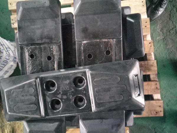 Easy Attaching Excavator Rubber Pads 154-450C Pitch 154mm Double Roles