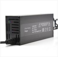 Chargeurs intelligents de batteries au lithium-ion avec protection contre les surtensions YM-E98-LK