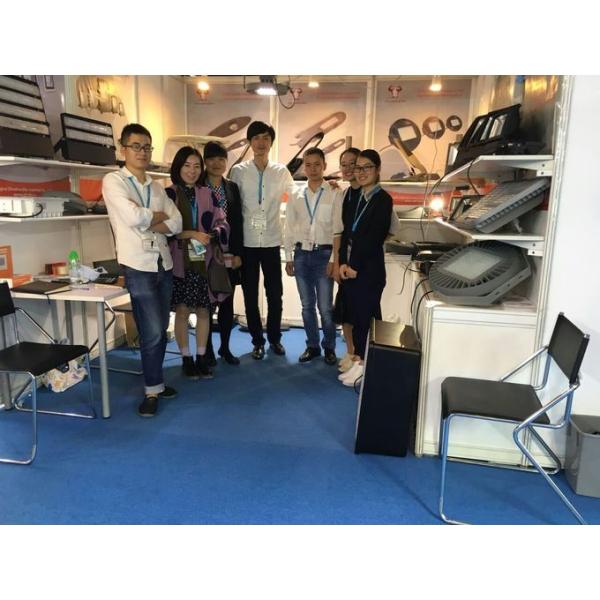 Умрите покрывать алюминий привел залива 200w Ufo высокого на открытом воздухе