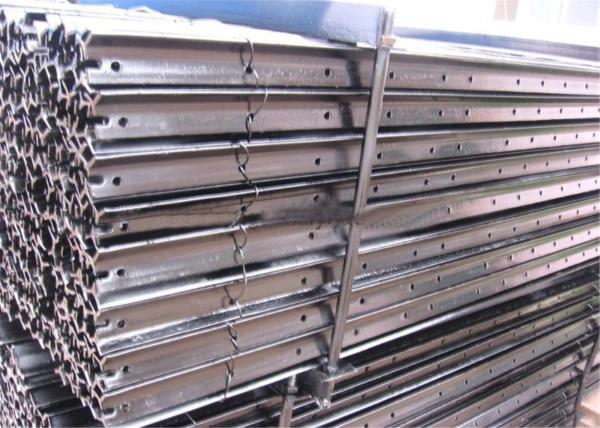 Australian/NZ Style Cheap Y posts/galvanized and Black bitumen coated Star pickets posts/ China wholesale best sales sta