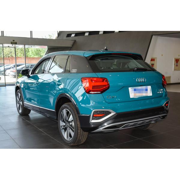 Audi Q2L 2022 35 TFSI Moda Dinâmico Pequeno SUV a gasolina Cinco Lugares Novo