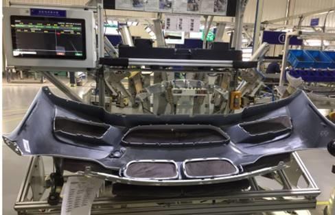 Black Color Automotive Bumpers , Ultrasonic Car Manufacturing Equipment