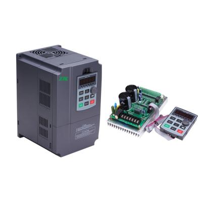 Inversor solar da bomba de 3 fases com MPPT e VFD para o sistema de bombeamento solar