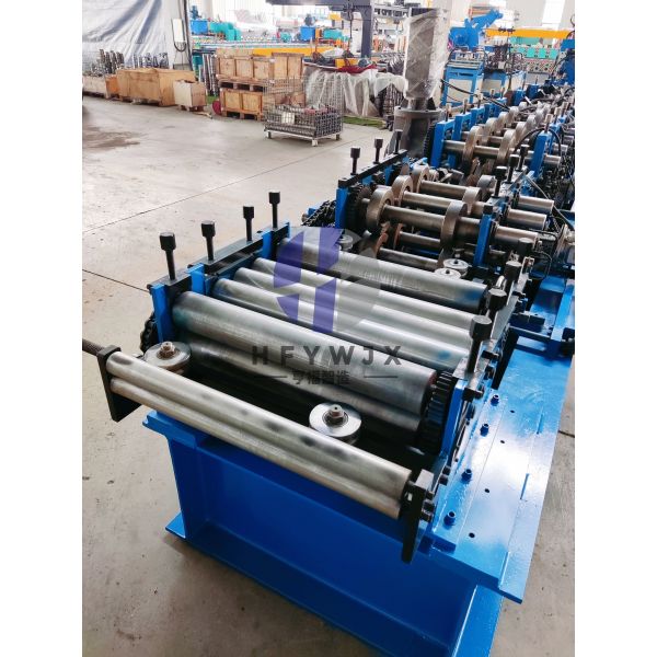 PLC Control C Z Purlin Forming Machine Hydraulic Cutting For Cold Roll Forming