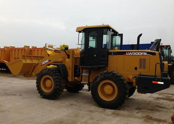 Hydraulic Compact Front Loader Construction Equipment , Stamping Steel Structure Track Loader Rental