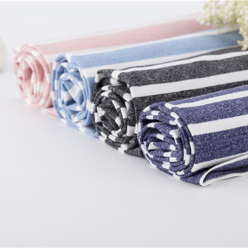 Чистая текстура и стильное высококачественное хлопчатобумажное ощущение полосатые вязаные ткани для футболки