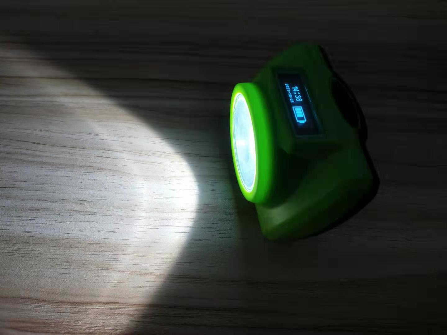 OLED-дисплей Аккумуляторная шахтерская кепка Свет Магнитный USB 232 люм 13000 люкс Водонепроницаемая беспроводная светодиодная лампа Cree для шлема