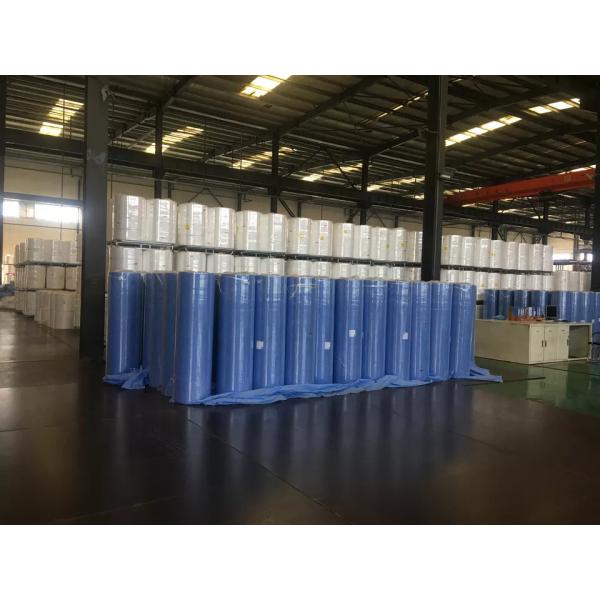 Не сплетенные Coveralls медицинской одежды здоровья устранимые с клобуком