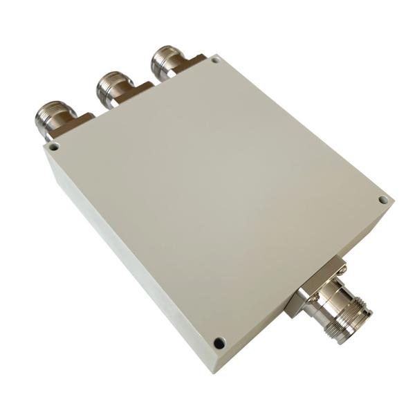 550-4000MHz 3 Way Microstrip T Junction Power Divider For DAS
