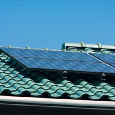 Metal o sistema que da montagem do telhado os suportes de sustentação do telhado do painel solar apropriados para corrugam folhas de metal trapezoidalmente