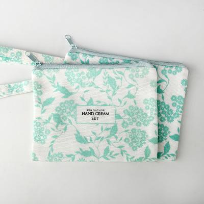 Custom Logo Eco Friendly RPET Makeup Travel Green Zipper Packaging Bag For Cosmetic