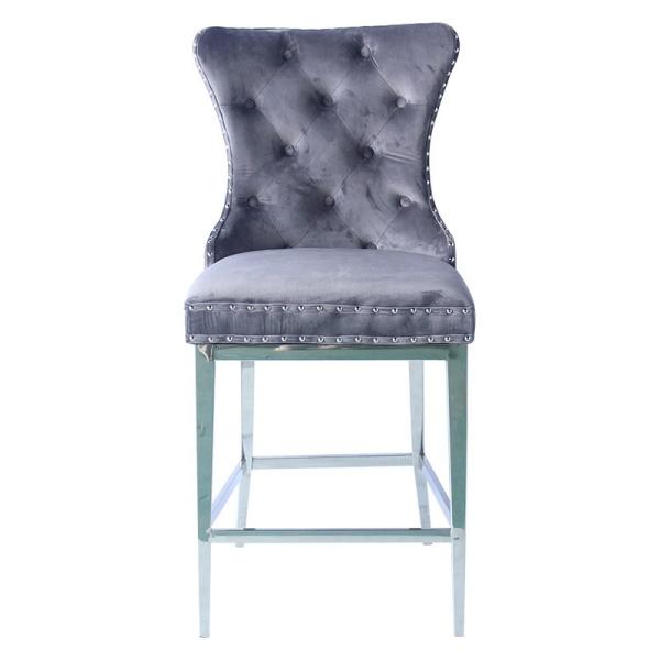 Место крышки бархата стула бара ресторана кривой удобное с спинками пряжки