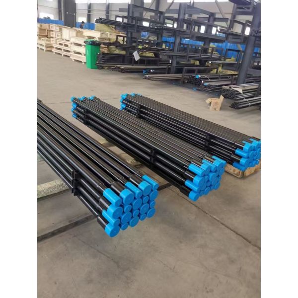 5.5-meter rock drill pipe, used in mining and quarrying industries to transmit torque and achieve smooth and precise drilling.