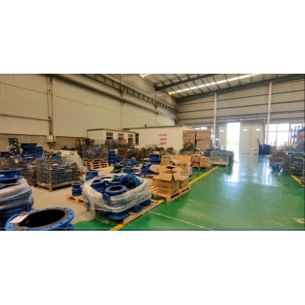 Газовые СМИ Эпоксидный покрытый мягкий железный двойной фланцевый клапан-бабочка с пневматическим приводом