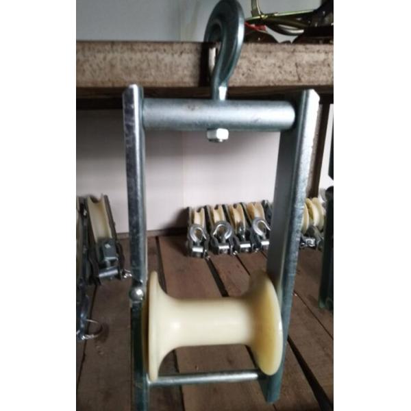 Aerial Cable Pulley Block Cable Stringing Roller With Hook Overhead Fiber Optic Cable Sheave