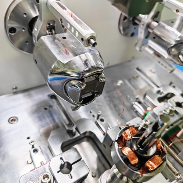 Máquina de enrolamento de precisão de transferência de 0,1 graus para micro motores e motores sem escovas de CC