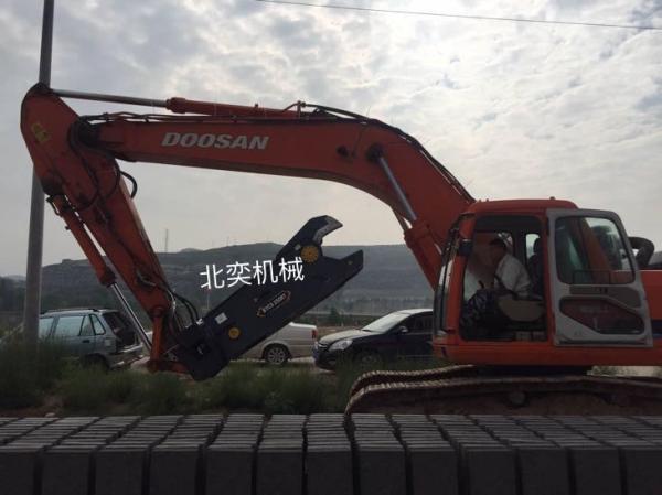 BEIYI BY-CS250RT multifunctional excavator hydraulic scrap steel shear for 6-50T excavator