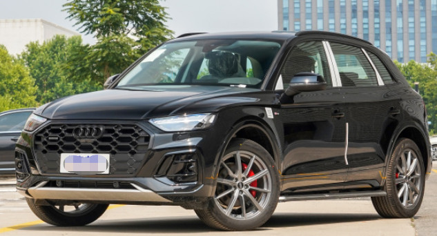 AUDI Q5L 2022 изменило средство мест SUV двери 5 варианта 5 спорт версии 45T роскошное