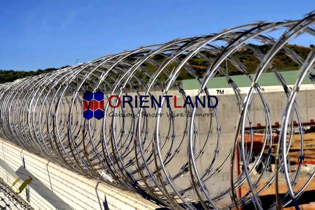 Прочный Concertina Razor Wire Coil, Препятствие BTO Безопасность Колючая проволока Ограждение