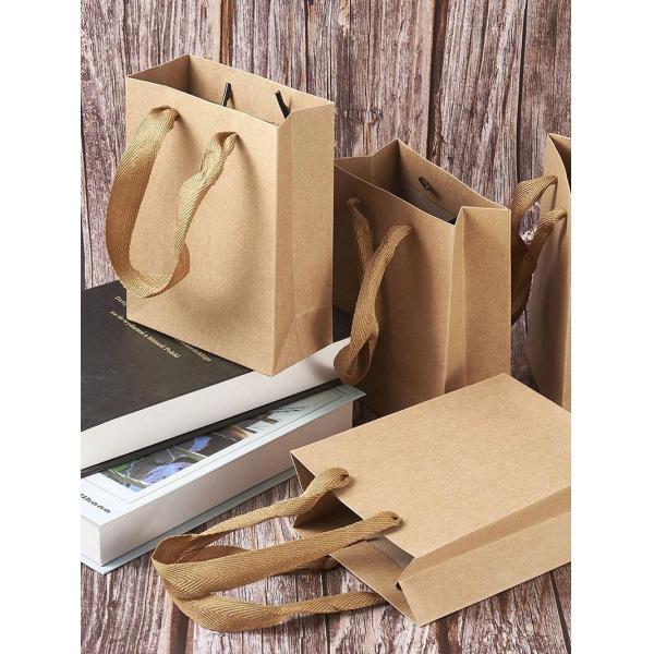 Customized Logo Paper Gift Bags Twisted Handle All Occasion Shoe / Clothing Packaging