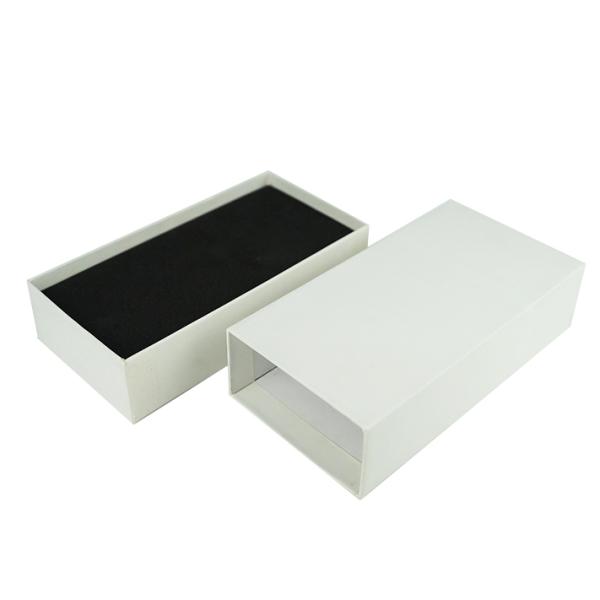 Caixa de presente de logotipo branco rígido Caixa de presente para acessórios elétricos