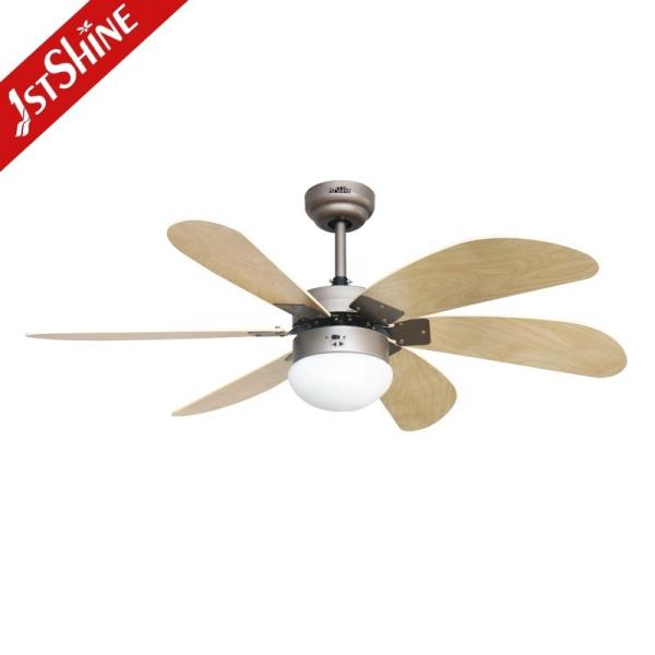 230V/50Hz Voltagem de Entrada Ventilador de teto com cadeia de puxar e Kit de luz LED 1stshine OEM Color