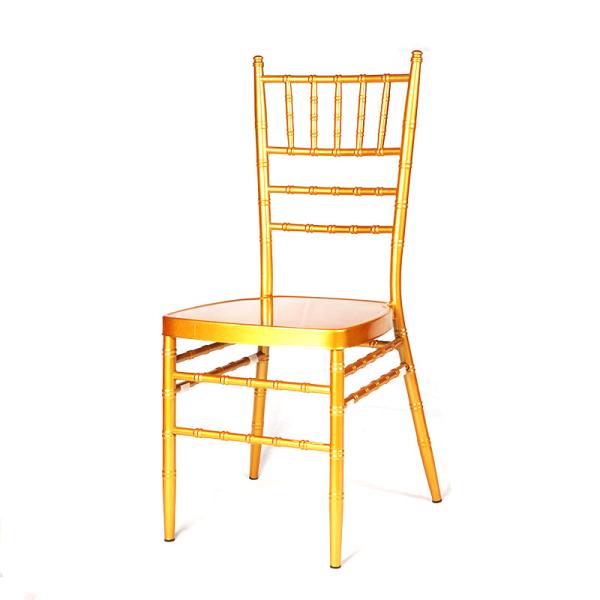 Luxury Plastic Stackable Chairs Northern Europe Style For Outdoor Wedding