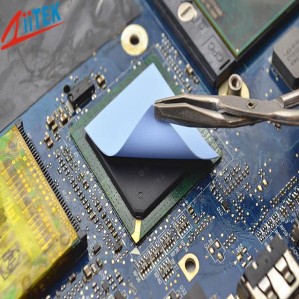 Baixo material temporário 0.3mmT TIS112-05 da almofada térmica azul elétrica do silicone da isolação para a luz de rua do diodo emissor de luz