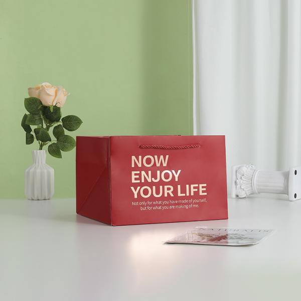 Custom Paper Box Hot Stamped Square Gift Bag Ideal For Festival Flowers Cosmetics & Gifts
