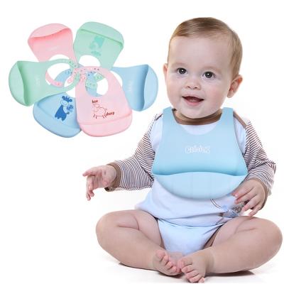 Green Adjustable Strap Silicone Feeding Bib Food Grade Silicone Pocket Bib