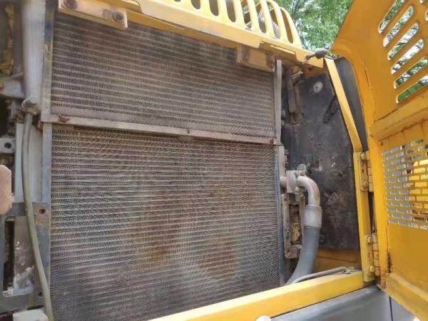 EC210 Yellow Volvo Excavator 10 Ton Operating Weight 1.2M Bucket Capacity