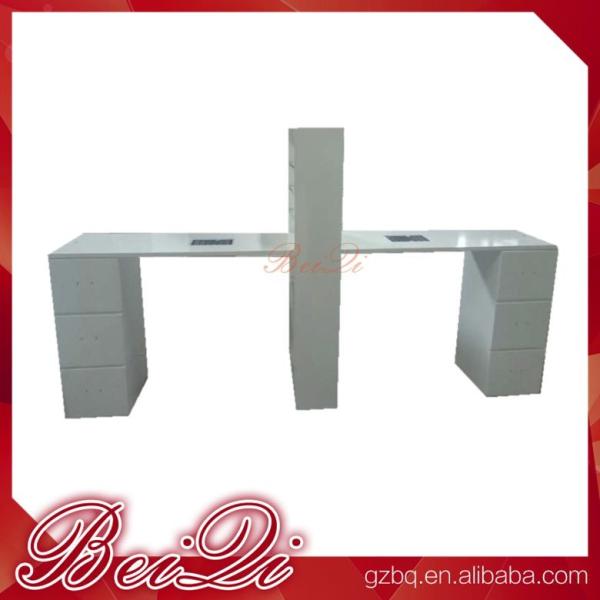 Modern manicure table vacuum and nail salon furniture cheap nail table white color