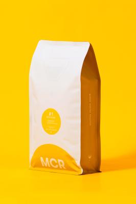 Um saco inferior liso de desgaseificação da válvula da maneira para o feijão de café