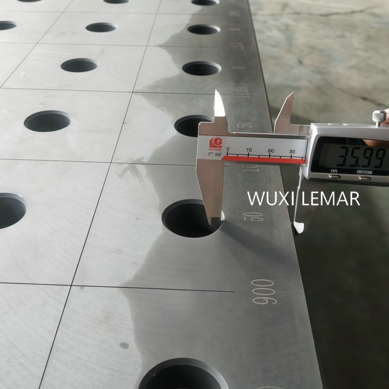 High Load Bearing D28 3D Welding Table for Thick Steel Plate Welding Processing