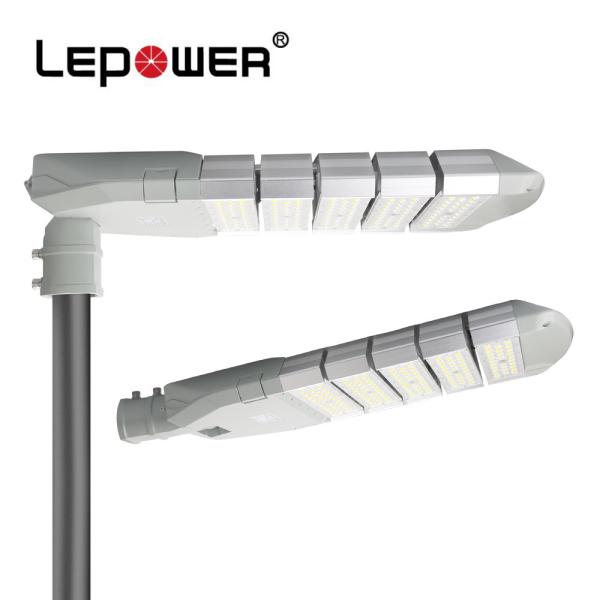 155lm/w Smart LED Street Lights IP66 IK10 150x70 Degree For Different Outdoor Lighting