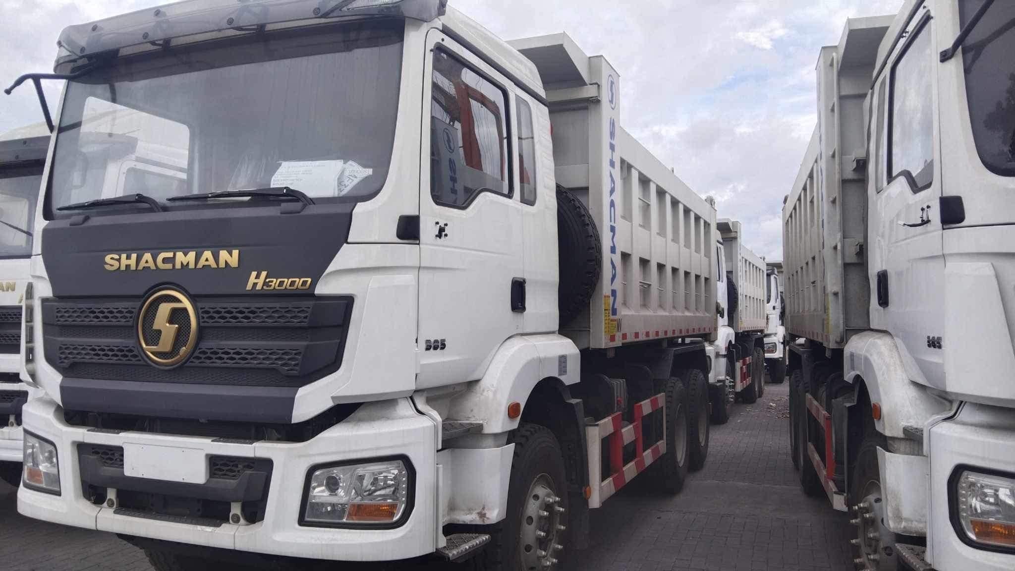 SHACMAN H3000 6X4 400HP Long Range Dump Truck 400L Aluminum Fuel Tank Extended Operation Reinforced Tipper