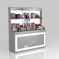 Décoration du magasin de détail Armoire d'affichage en bois gris avec boîte lumineuse pour étagère d'affichage intelligent et support d'affichage de luxe