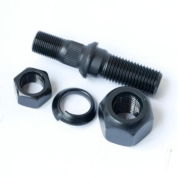 Vehicle Accessories Wheel Bolt M20*1.5 10.9 12.9 Grade 659112455 MT119333 MT119331