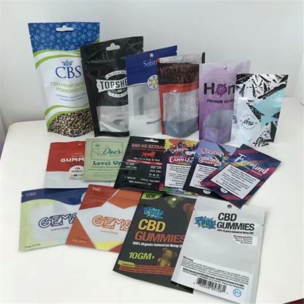 Les sachets en matière plastique de preuve d'odeur d'OEM empaquetant le bourgeon gommeux zip-lock d'ours de Cbd de papier d'aluminium sème la poche