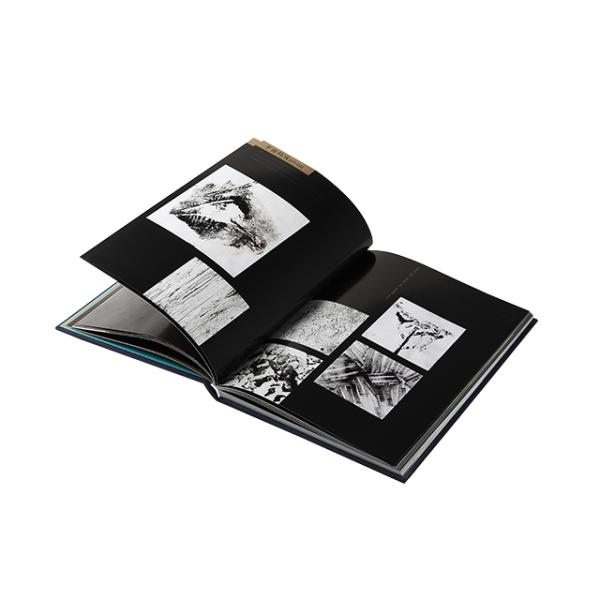 Hardcover Photo Album Book Printing 277x246mm Lamination Stamping